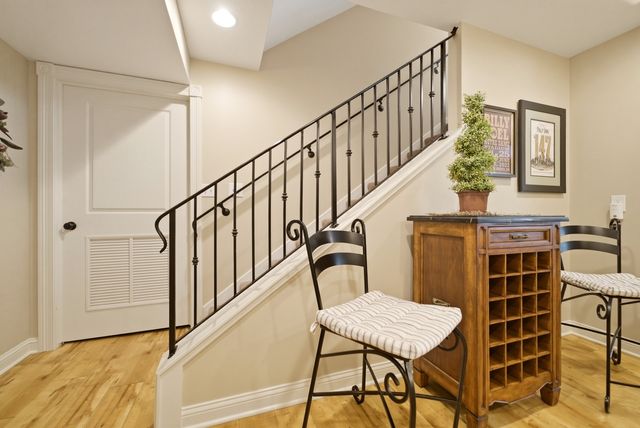 1205 Waterside Lane, Crown Point, IN 46307