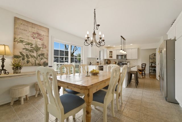 1205 Waterside Lane, Crown Point, IN 46307