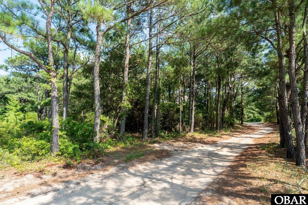 Image 9 of property listing at 2305 Carova Road Lot #15, Corolla, NC 27927