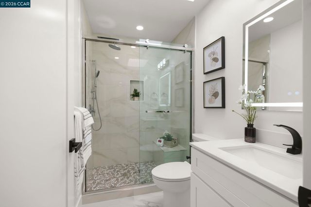 3333 Tice Creek Drive 4, Walnut Creek, CA 94595