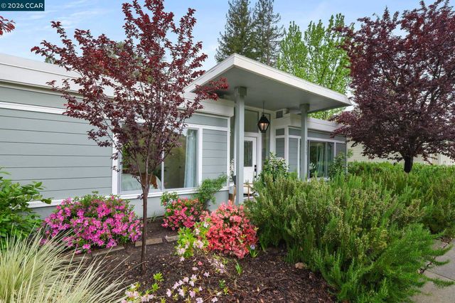 3333 Tice Creek Drive 4, Walnut Creek, CA 94595