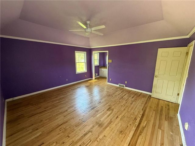 5205 W 99th Street, Overland Park, KS 66207