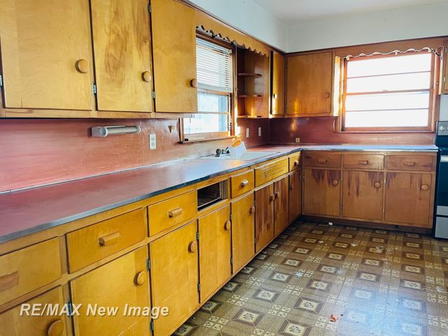 115 N Jefferson Street, Zilwaukee, MI 48604