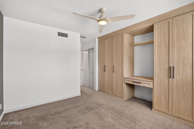 2734 E HIGHLAND Avenue, Phoenix, AZ 85016