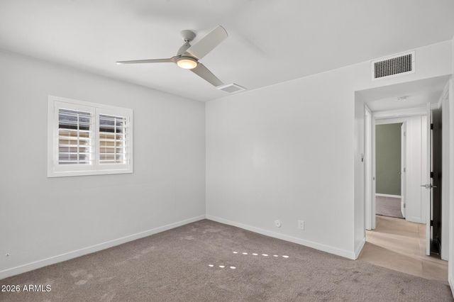 2734 E HIGHLAND Avenue, Phoenix, AZ 85016