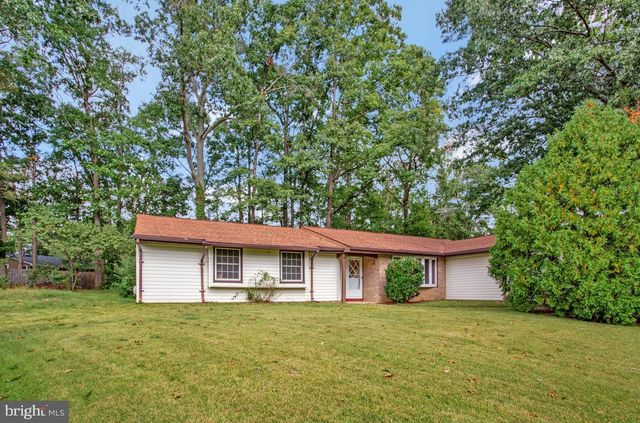 3905 BREWSTER CT, Waldorf, MD 20601