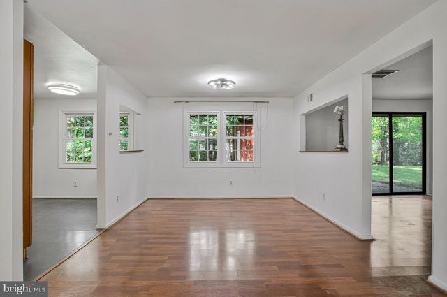3905 BREWSTER CT, Waldorf, MD 20601