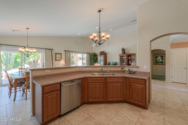120 S LUCIA Lane, Casa Grande, AZ 85194