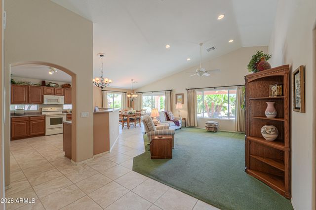 120 S LUCIA Lane, Casa Grande, AZ 85194