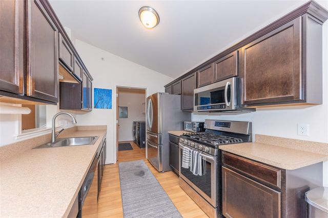 1104 Riversedge Drive, Saline, MI 48176