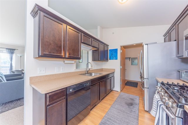 1104 Riversedge Drive, Saline, MI 48176