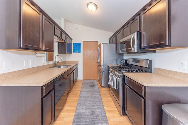 1104 Riversedge Drive, Saline, MI 48176