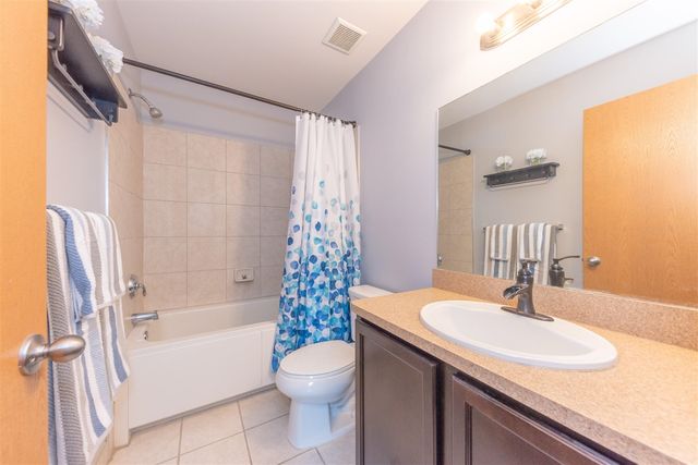 1104 Riversedge Drive, Saline, MI 48176