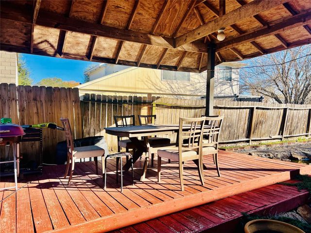 12431 Heritage Grove Drive, Houston, TX 77066