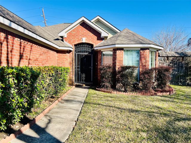 12431 Heritage Grove Drive, Houston, TX 77066