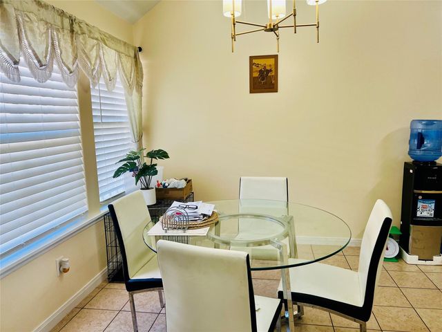 12431 Heritage Grove Drive, Houston, TX 77066