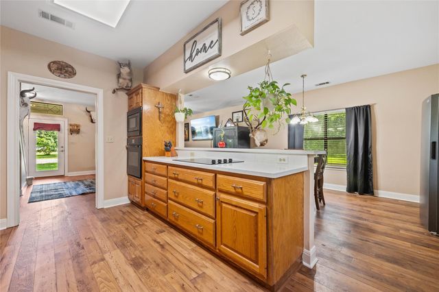 67 County Road 2190, Cleveland, TX 77327