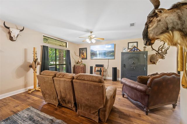 67 County Road 2190, Cleveland, TX 77327