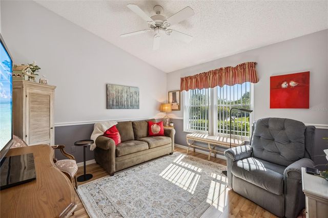 4730 SAWGRASS LAKE CIRCLE, Leesburg, FL 34748