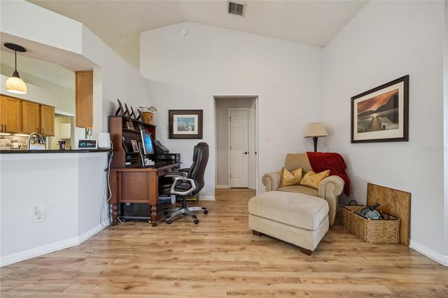 4730 SAWGRASS LAKE CIRCLE, Leesburg, FL 34748