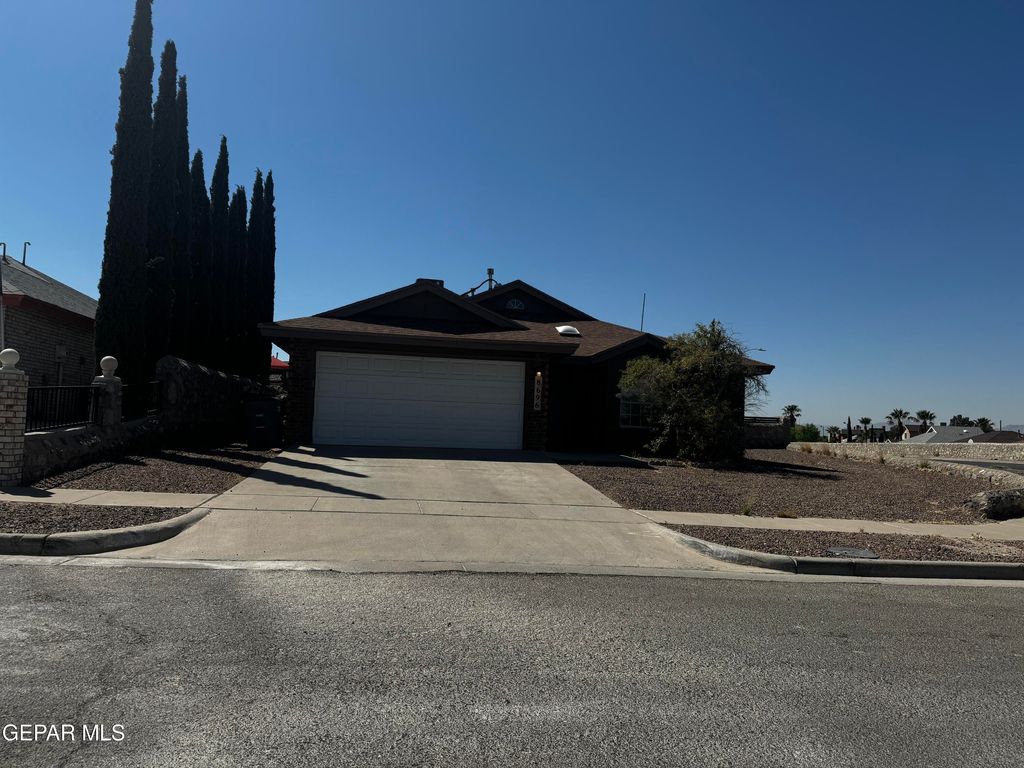 8696 PILGRIMAGE Circle, El Paso, TX 79912
