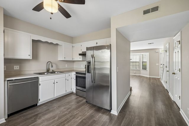 510 Thomas Jefferson Cir, Madison, TN 37115