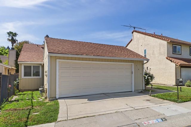 105 Ishi Cir, Sacramento, CA 95833