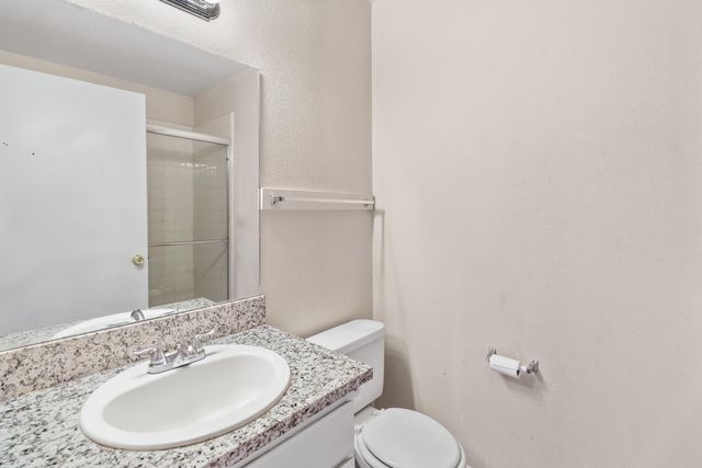 105 Ishi Cir, Sacramento, CA 95833