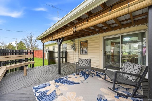 2101 E Grace Court, Muncie, IN 47302