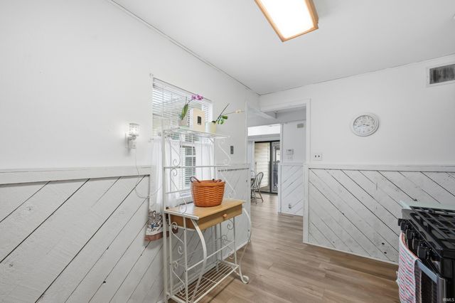 2101 E Grace Court, Muncie, IN 47302