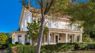 327 E Elm Street, Granville, OH 43023