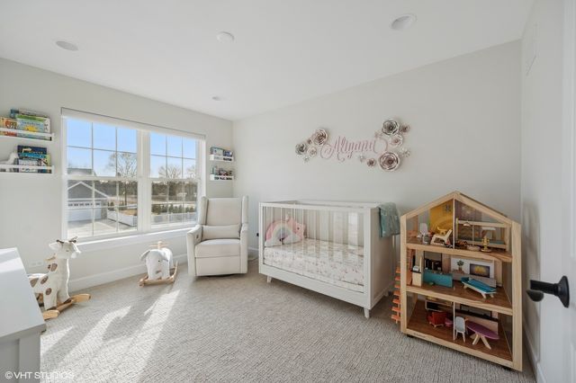 4142 Hampton Court, Glenview, IL 60026