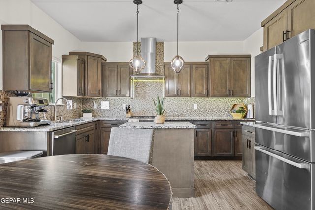 736 Croxdale Street, El Paso, TX 79928