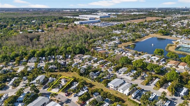 5840 Pathwood CT, Fort Myers, FL 33905