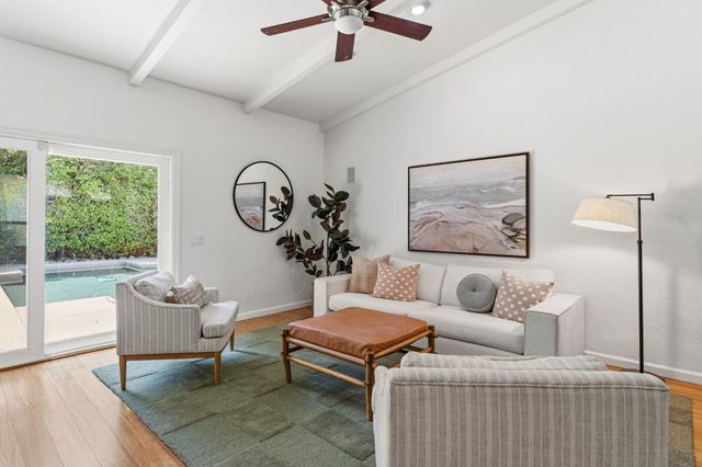 3072 Latham Ln, El Dorado Hills, CA 95762