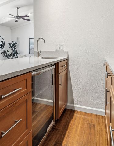 3072 Latham Ln, El Dorado Hills, CA 95762