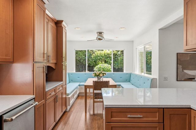 3072 Latham Ln, El Dorado Hills, CA 95762