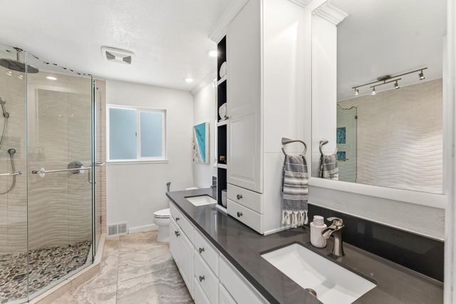 3072 Latham Ln, El Dorado Hills, CA 95762