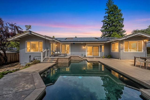 3072 Latham Ln, El Dorado Hills, CA 95762