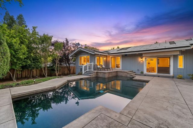 3072 Latham Ln, El Dorado Hills, CA 95762