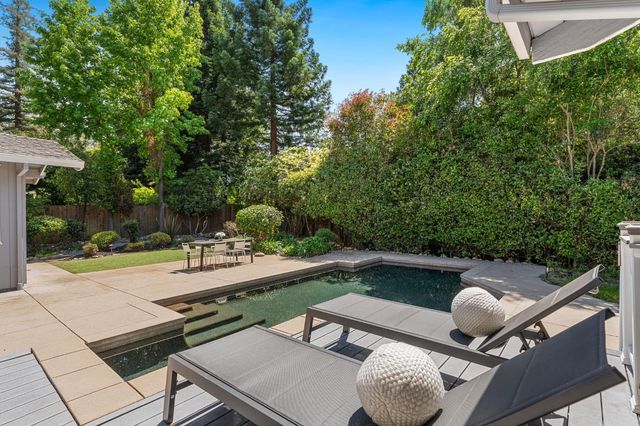 3072 Latham Ln, El Dorado Hills, CA 95762