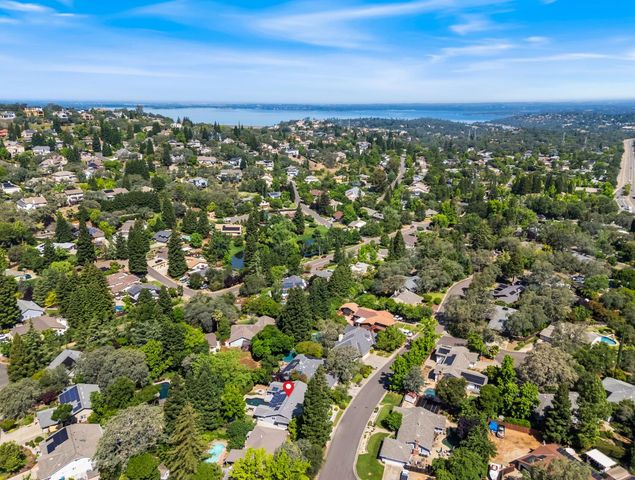 3072 Latham Ln, El Dorado Hills, CA 95762