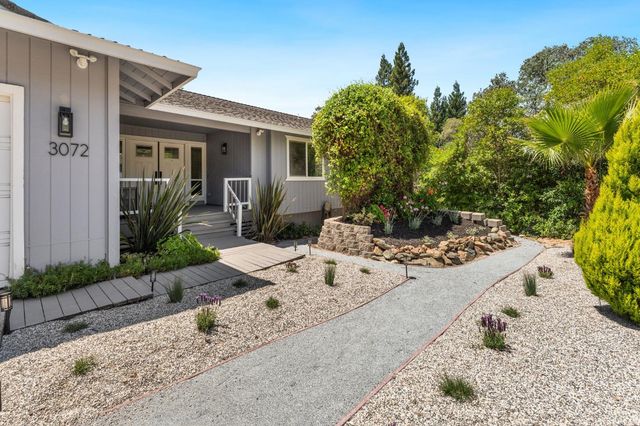 3072 Latham Ln, El Dorado Hills, CA 95762