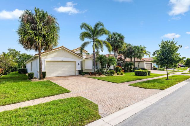 9362 Isles Cay Drive, Delray Beach, FL 33446