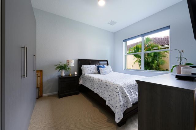 9362 Isles Cay Drive, Delray Beach, FL 33446