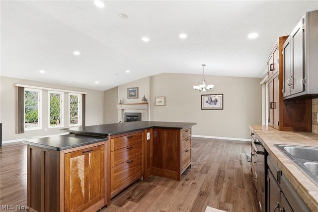 2400 Lancaster Road, Akron, OH 44313