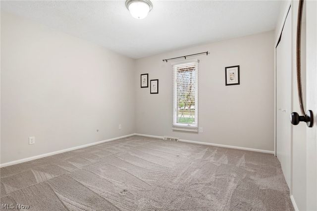 2400 Lancaster Road, Akron, OH 44313