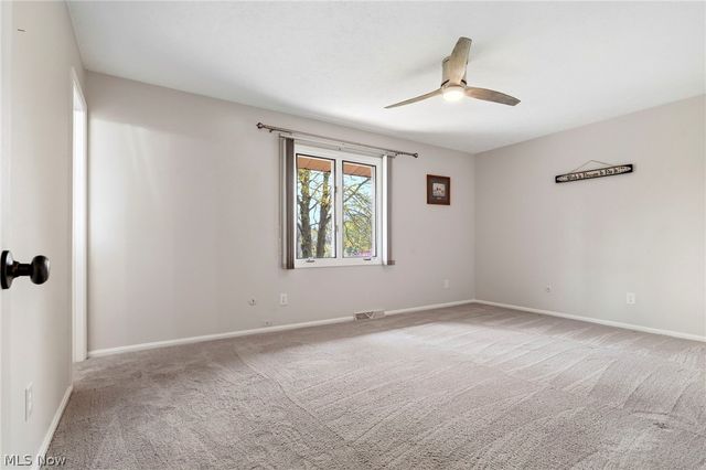 2400 Lancaster Road, Akron, OH 44313