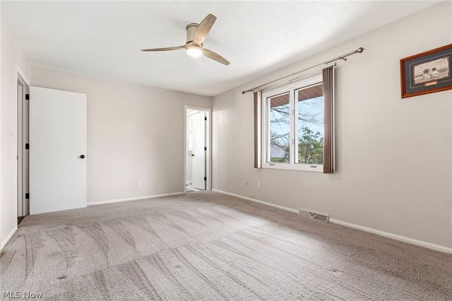 2400 Lancaster Road, Akron, OH 44313