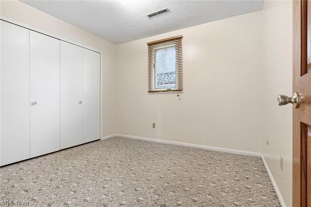 2400 Lancaster Road, Akron, OH 44313